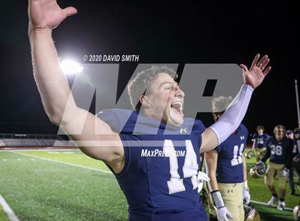 Thumbnail 1 in Helias vs. MICDS (MSHSAA Class 4 Final) photogallery.