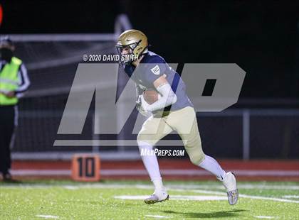 Thumbnail 1 in Helias vs. MICDS (MSHSAA Class 4 Final) photogallery.