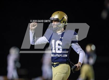 Thumbnail 2 in Helias vs. MICDS (MSHSAA Class 4 Final) photogallery.