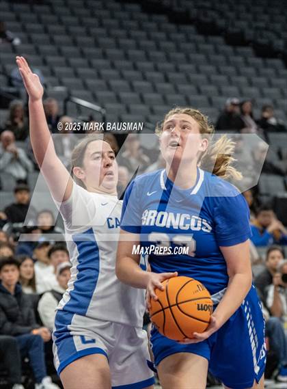 Thumbnail 2 in Rancho Bernardo vs Caruthers (CIF State DII Final) photogallery.