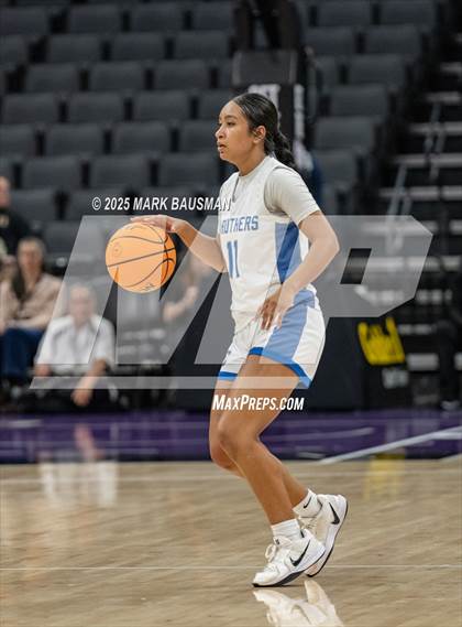 Thumbnail 2 in Rancho Bernardo vs Caruthers (CIF State DII Final) photogallery.