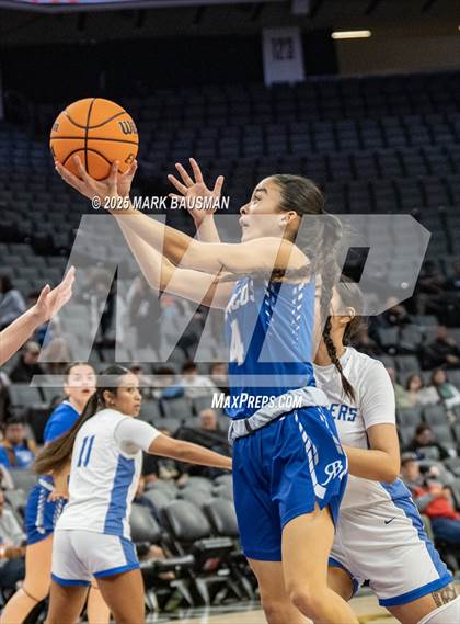 Thumbnail 2 in Rancho Bernardo vs Caruthers (CIF State DII Final) photogallery.