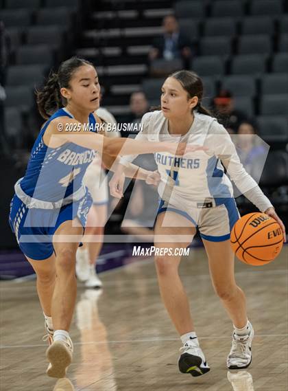Thumbnail 2 in Rancho Bernardo vs Caruthers (CIF State DII Final) photogallery.