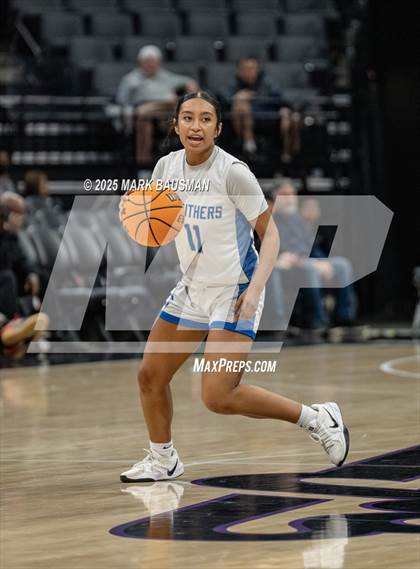 Thumbnail 3 in Rancho Bernardo vs Caruthers (CIF State DII Final) photogallery.