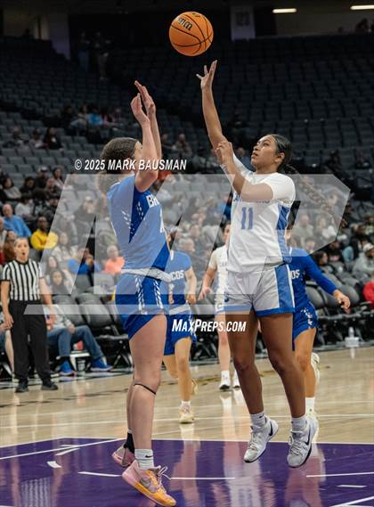 Thumbnail 2 in Rancho Bernardo vs Caruthers (CIF State DII Final) photogallery.