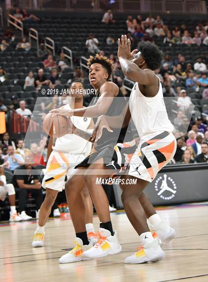 Thumbnail 3 in Jordan Brand Classic photogallery.