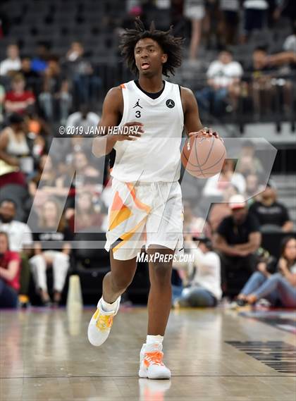 Thumbnail 3 in Jordan Brand Classic photogallery.