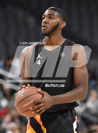 Thumbnail 2 in Jordan Brand Classic photogallery.