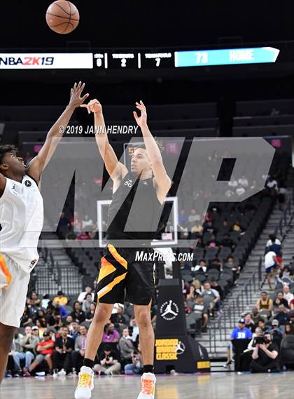 Thumbnail 2 in Jordan Brand Classic photogallery.