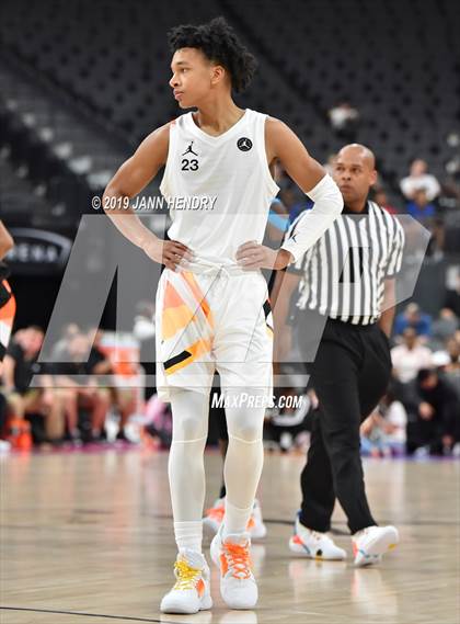 Thumbnail 2 in Jordan Brand Classic photogallery.