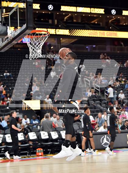 Thumbnail 3 in Jordan Brand Classic photogallery.