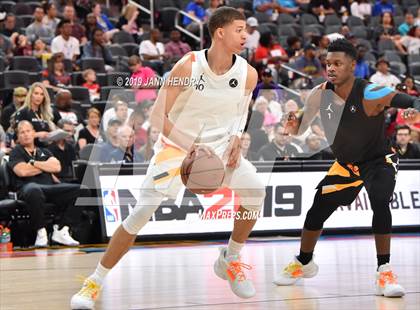 Thumbnail 2 in Jordan Brand Classic photogallery.