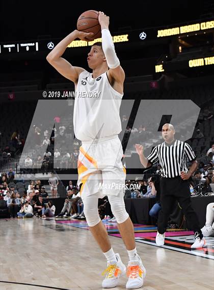 Thumbnail 3 in Jordan Brand Classic photogallery.