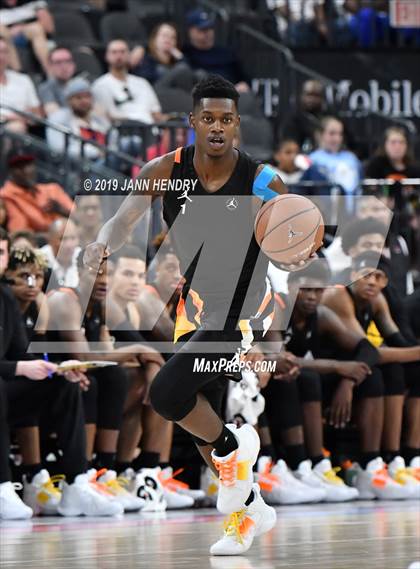 Thumbnail 3 in Jordan Brand Classic photogallery.