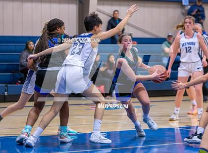 Thumbnail 1 in Credo vs. Branson photogallery.