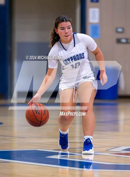 Thumbnail 2 in Credo vs. Branson photogallery.