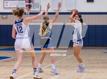 Thumbnail 3 in Credo vs. Branson photogallery.