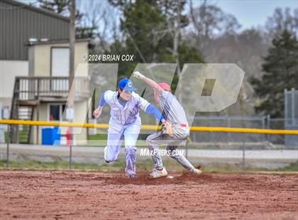 Thumbnail 1 in Cotter vs Green Forest (4th Annual Forrest Wood - Wood Bat Classic) photogallery.