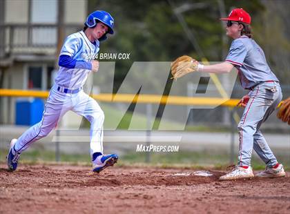 Thumbnail 1 in Cotter vs Green Forest (4th Annual Forrest Wood - Wood Bat Classic) photogallery.