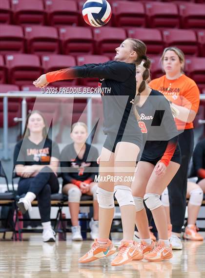 Thumbnail 1 in Tom Bean vs. Bells (Hwy 75 Volleyfest) photogallery.