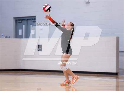 Thumbnail 2 in Tom Bean vs. Bells (Hwy 75 Volleyfest) photogallery.