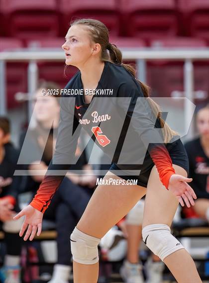 Thumbnail 1 in Tom Bean vs. Bells (Hwy 75 Volleyfest) photogallery.