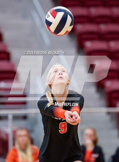 Thumbnail 3 in Tom Bean vs. Bells (Hwy 75 Volleyfest) photogallery.