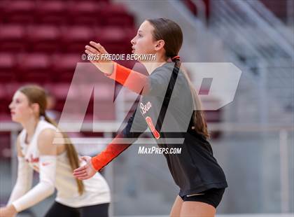 Thumbnail 2 in Tom Bean vs. Bells (Hwy 75 Volleyfest) photogallery.