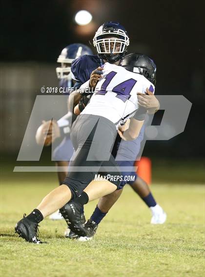 Thumbnail 1 in Stall vs. Philip Simmons (Sertoma Classic) photogallery.