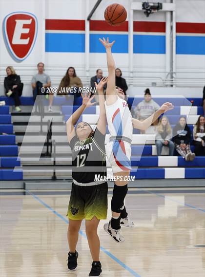 Thumbnail 2 in Fremont @ Hillsdale photogallery.