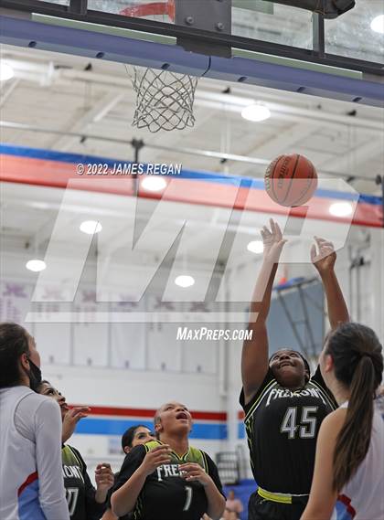 Thumbnail 2 in Fremont @ Hillsdale photogallery.