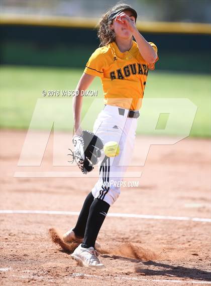 Thumbnail 2 in Saguaro vs. Browne photogallery.
