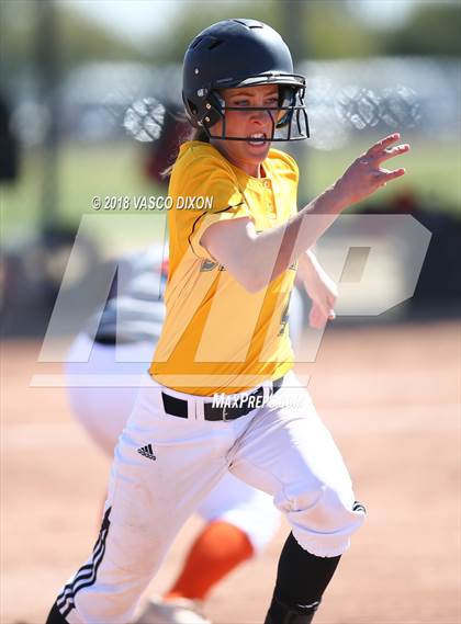 Thumbnail 3 in Saguaro vs. Browne photogallery.