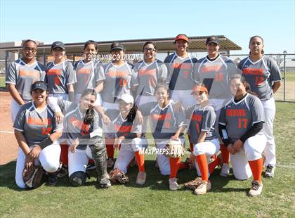 Thumbnail 1 in Saguaro vs. Browne photogallery.