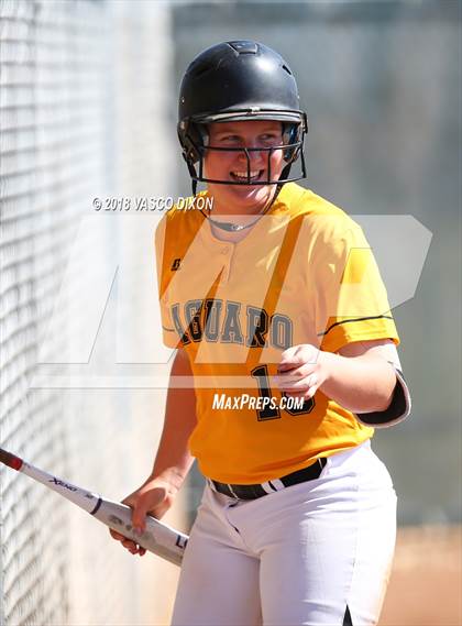Thumbnail 1 in Saguaro vs. Browne photogallery.