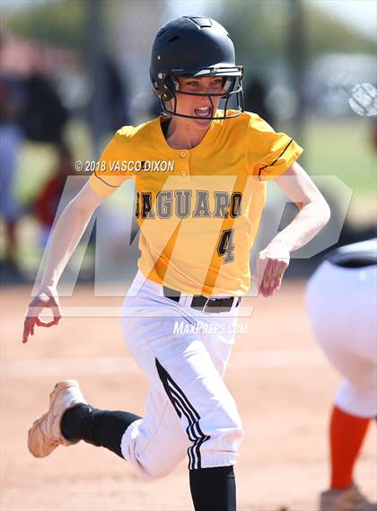 Thumbnail 1 in Saguaro vs. Browne photogallery.