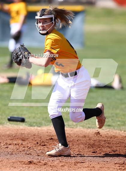Thumbnail 1 in Saguaro vs. Browne photogallery.