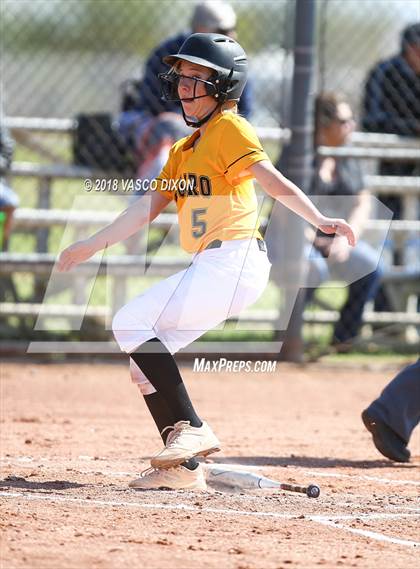 Thumbnail 2 in Saguaro vs. Browne photogallery.