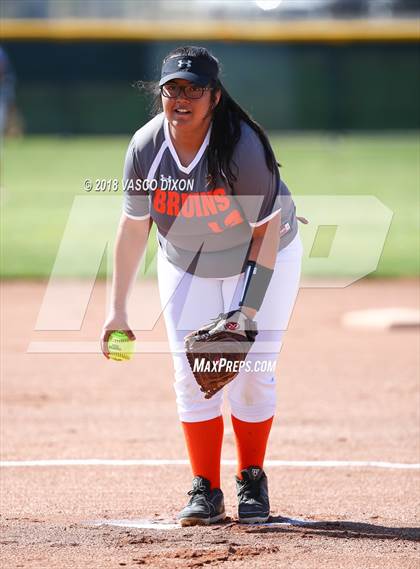 Thumbnail 3 in Saguaro vs. Browne photogallery.