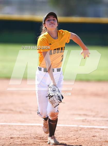 Thumbnail 1 in Saguaro vs. Browne photogallery.