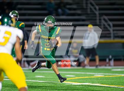 Thumbnail 3 in Royal @ Moorpark photogallery.