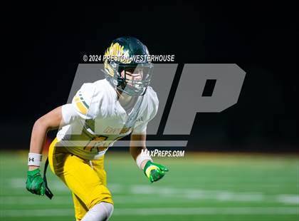Thumbnail 3 in Royal @ Moorpark photogallery.