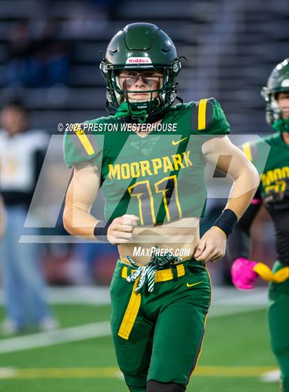 Thumbnail 1 in Royal @ Moorpark photogallery.