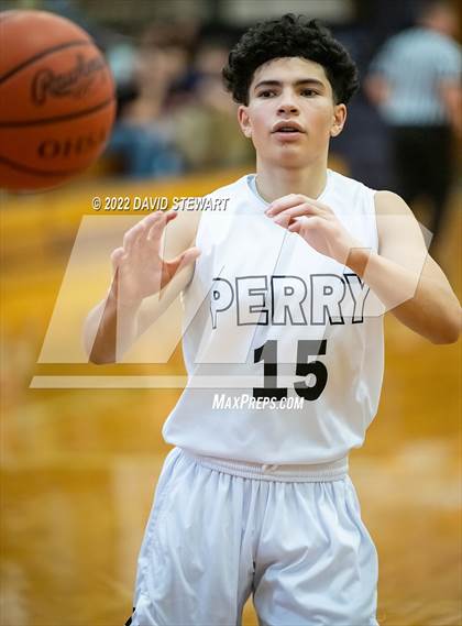 Thumbnail 2 in Canton Central Catholic @ Perry photogallery.