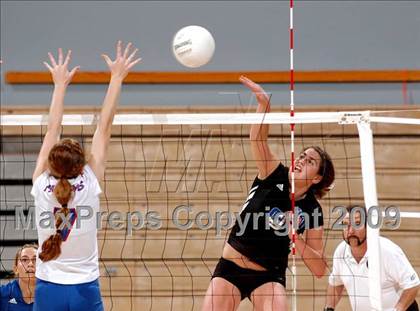 Thumbnail 3 in La Jolla Country Day vs Christian Brothers (CIF D4 State Final) photogallery.