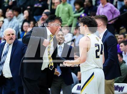 Thumbnail 3 in Warwick vs. Our Lady of Lourdes (Section 9 Class AA Final) photogallery.