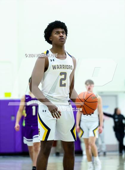 Thumbnail 1 in Warwick vs. Our Lady of Lourdes (Section 9 Class AA Final) photogallery.