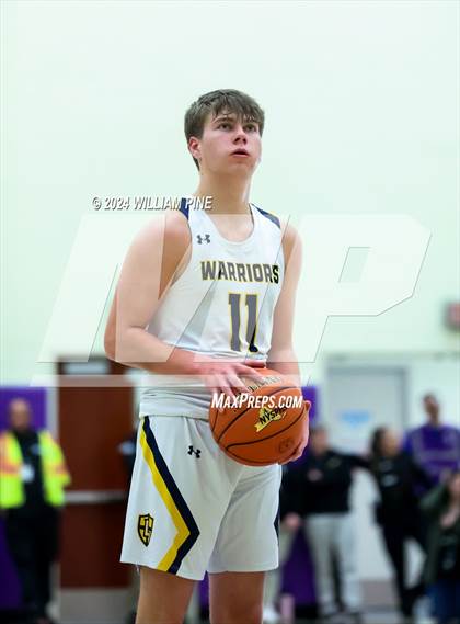 Thumbnail 1 in Warwick vs. Our Lady of Lourdes (Section 9 Class AA Final) photogallery.