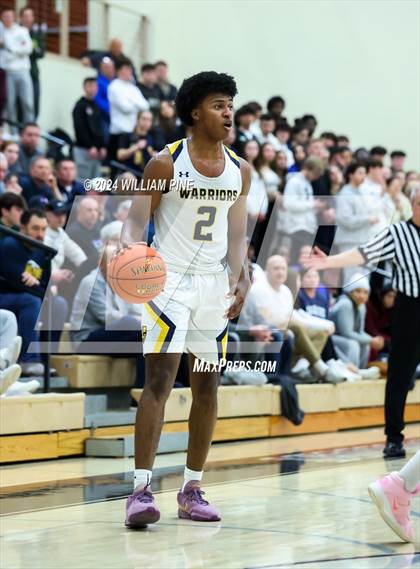 Thumbnail 2 in Warwick vs. Our Lady of Lourdes (Section 9 Class AA Final) photogallery.