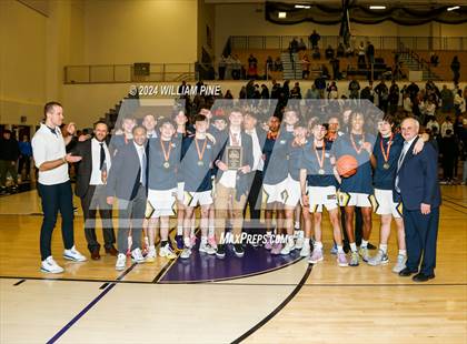 Thumbnail 1 in Warwick vs. Our Lady of Lourdes (Section 9 Class AA Final) photogallery.